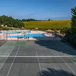 Camping La Foret Enchantee Cornille (Dordogne)