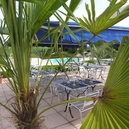 Parque de Campismo La Forêt Enchantée 3*