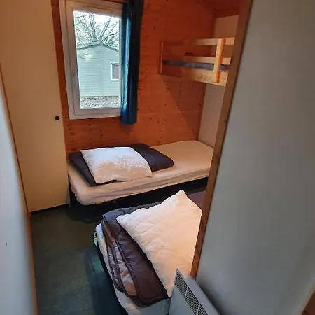 Campsite La Foret Enchantee Cornille (Dordogne)