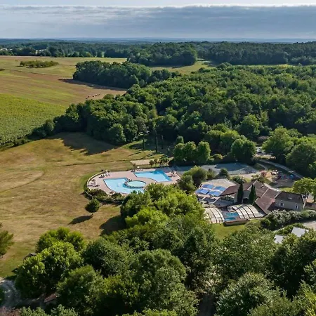 Parque de Campismo La Forêt Enchantée Cornille (Dordogne)